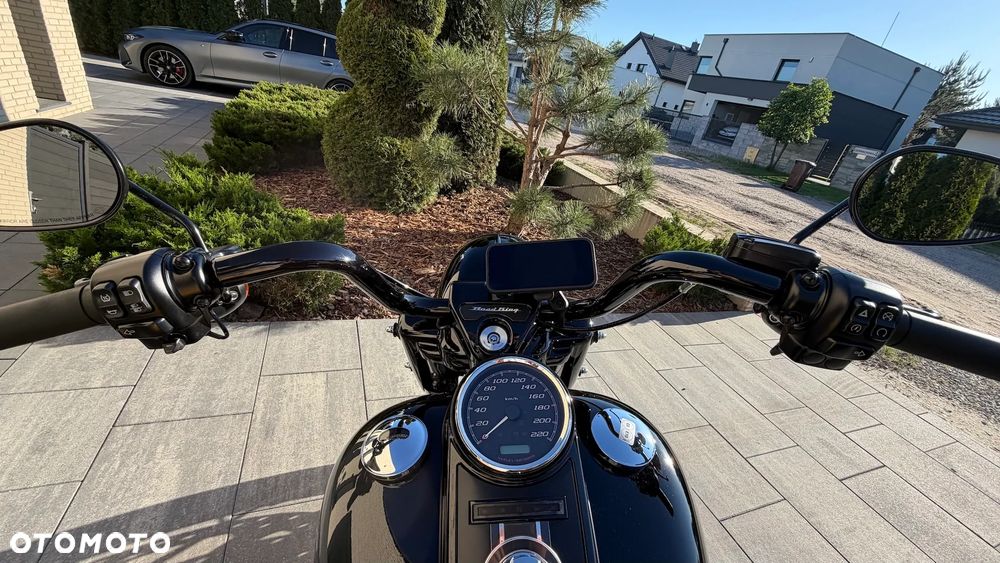 Harley-Davidson Touring Road King - 2