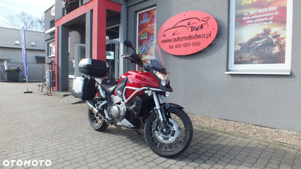 Honda VFR - 3