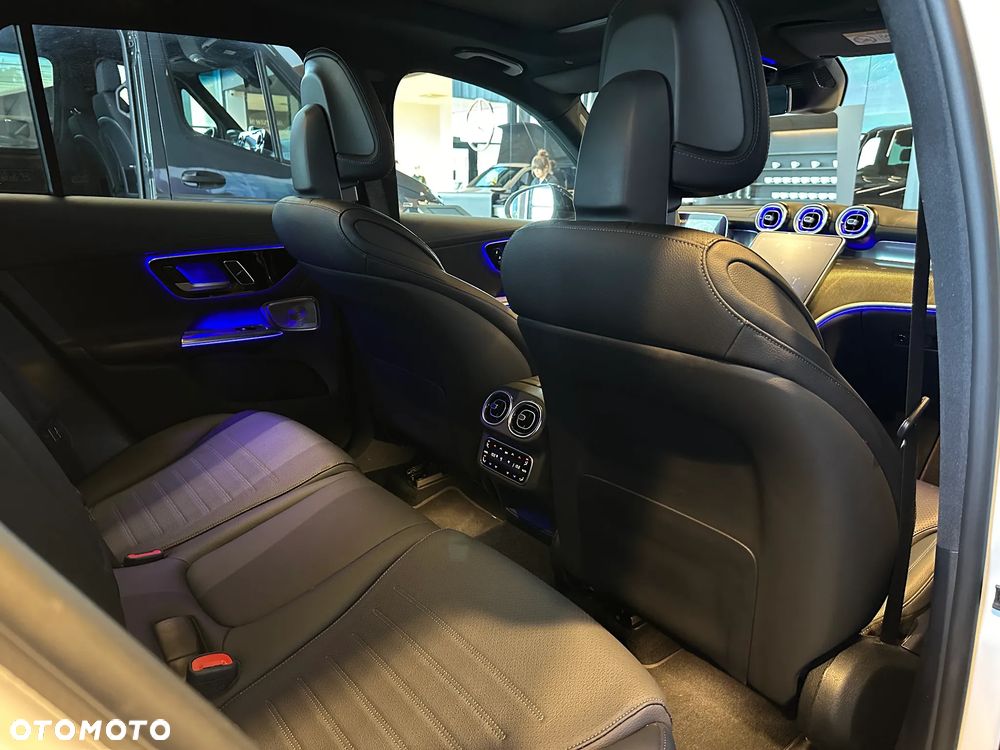 Mercedes-Benz GLC 300 mHEV 4-Matic AMG Line - 14