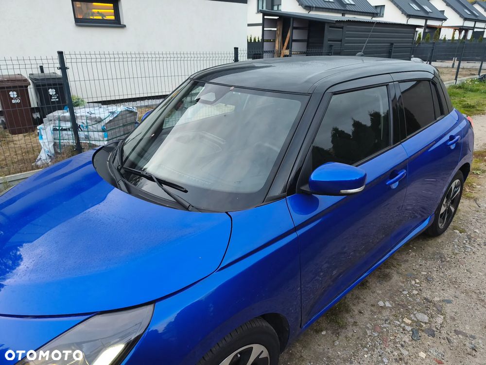 Suzuki Swift 1.2 Dualjet Hybrid CVT Comfort - 3