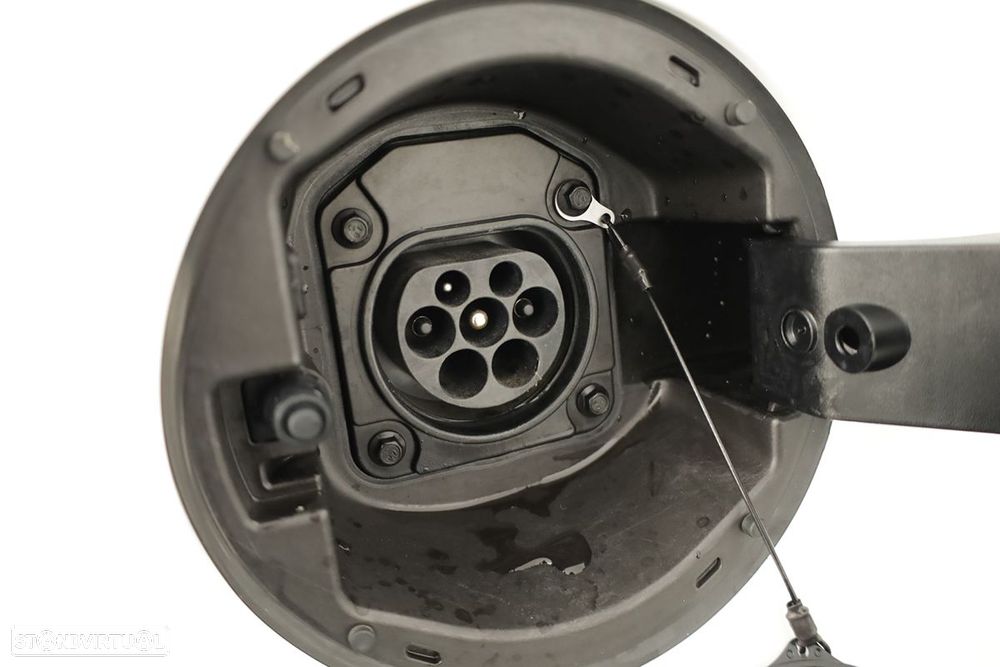 MG EHS 1.5 T-GDI Plug-in Hybrid Luxury - 7