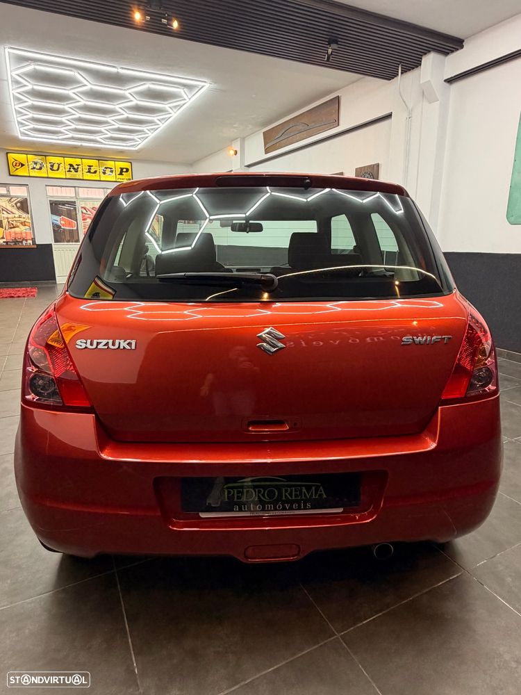 Suzuki Swift 1.3 DDiS GLX - 20