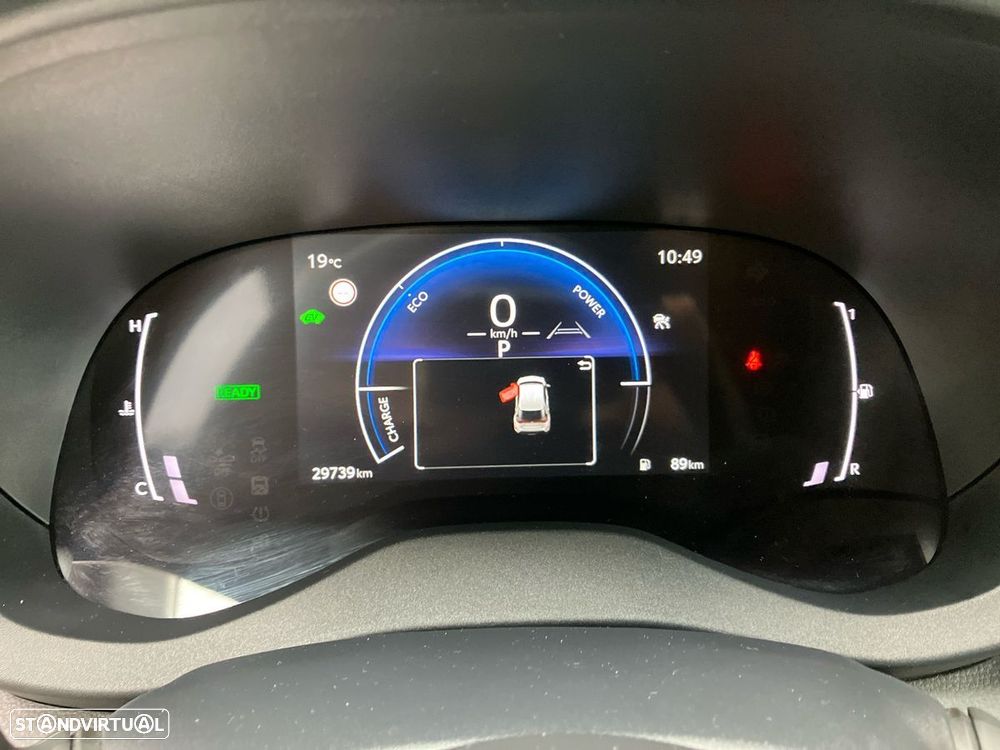 Toyota Yaris Cross 1.5 HDF Comfort Plus - 14