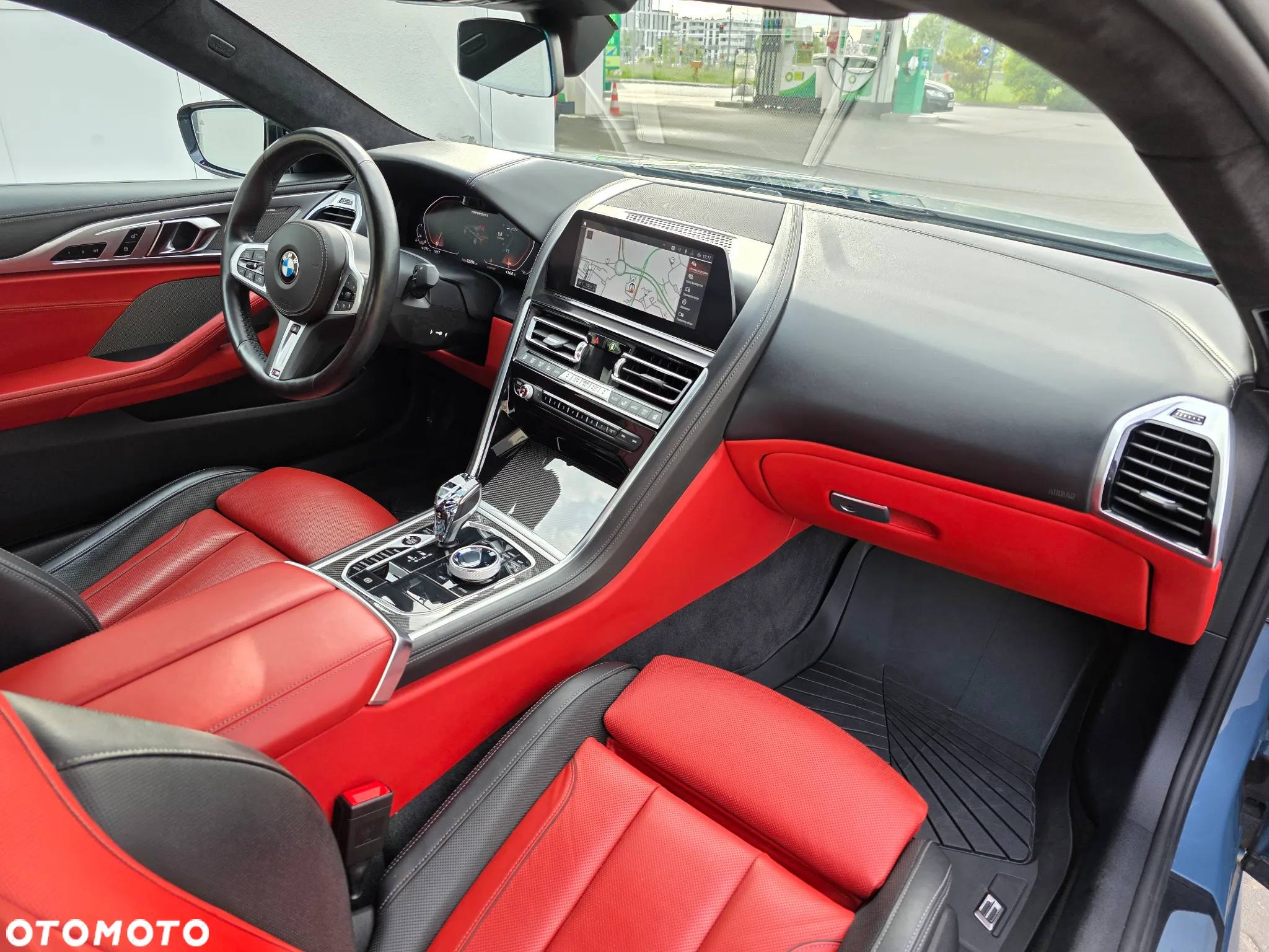 BMW Seria 8 - 11