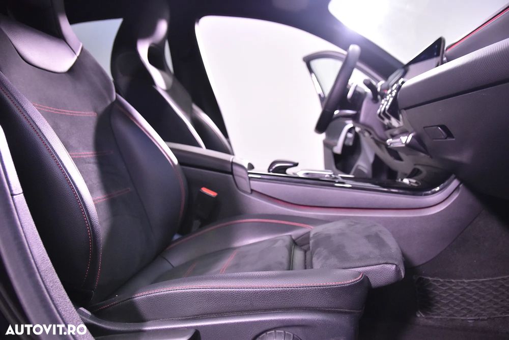 Mercedes-Benz A 180 7G-DCT AMG Line - 11