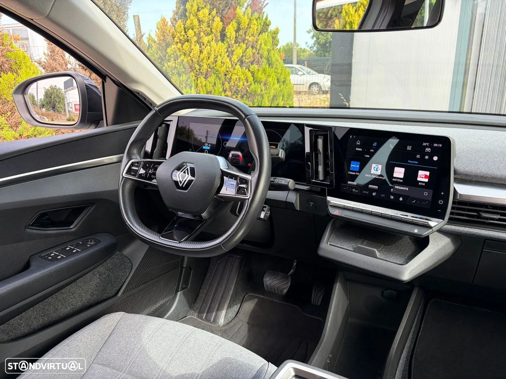 Renault Mégane E-Tech EV40 130hp standard charge Equilibre - 13