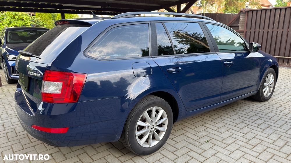 Skoda Octavia 1.6 TDI GREENLINE - 5
