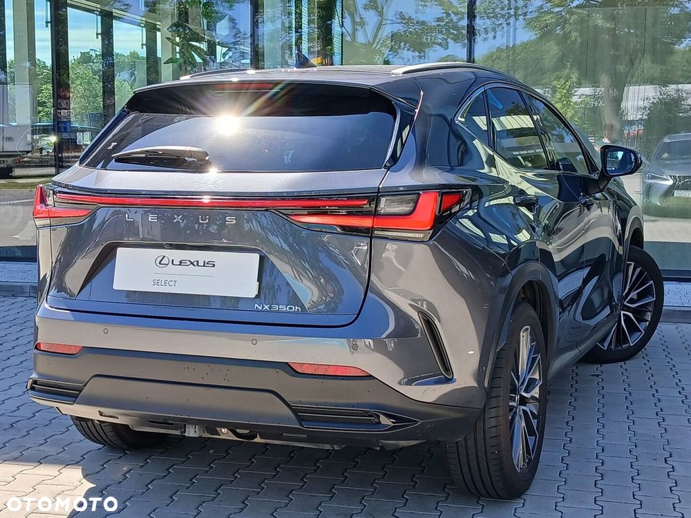 Lexus NX 350h Omotenashi AWD - 12