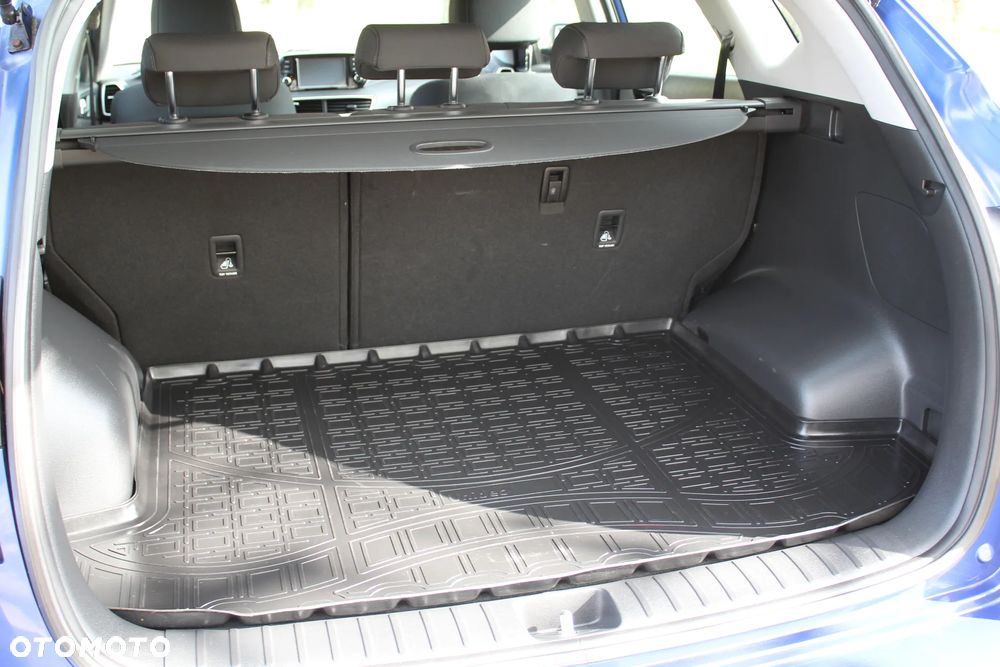 Hyundai Tucson blue 1.6 GDi 2WD Navi - 24