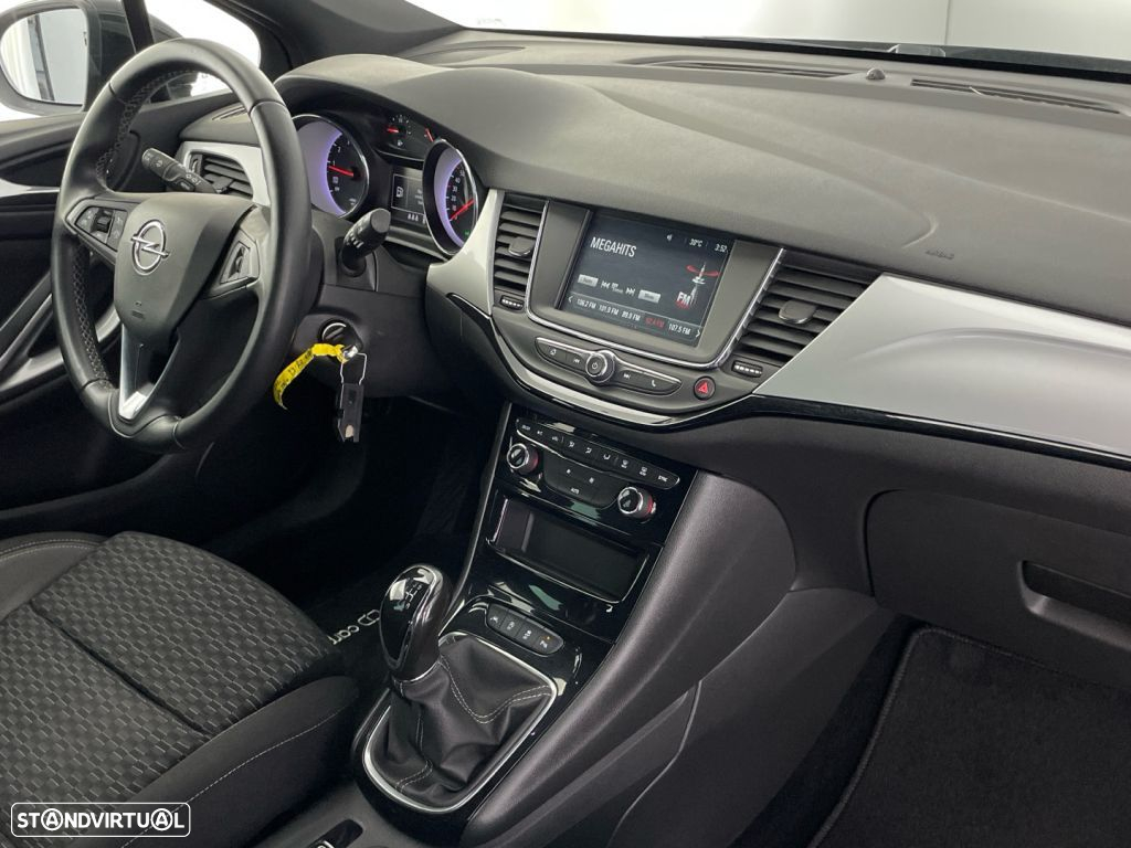 Opel Astra Sports Tourer 1.2 T GS Line S/S - 24
