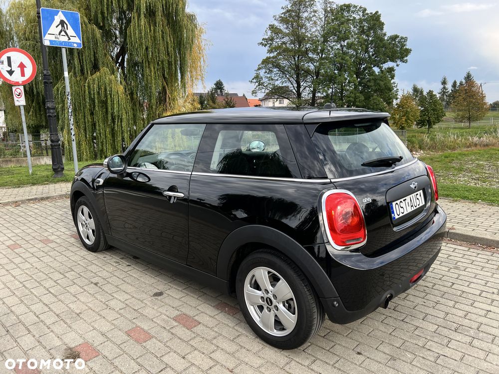 MINI ONE - 5