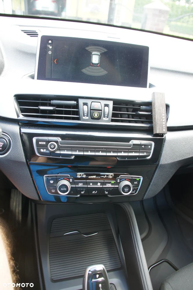 BMW X1 xDrive20d Sport - 15