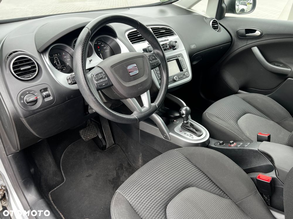 Seat Altea XL 2.0 TDI DPF DSG Stylance - 21