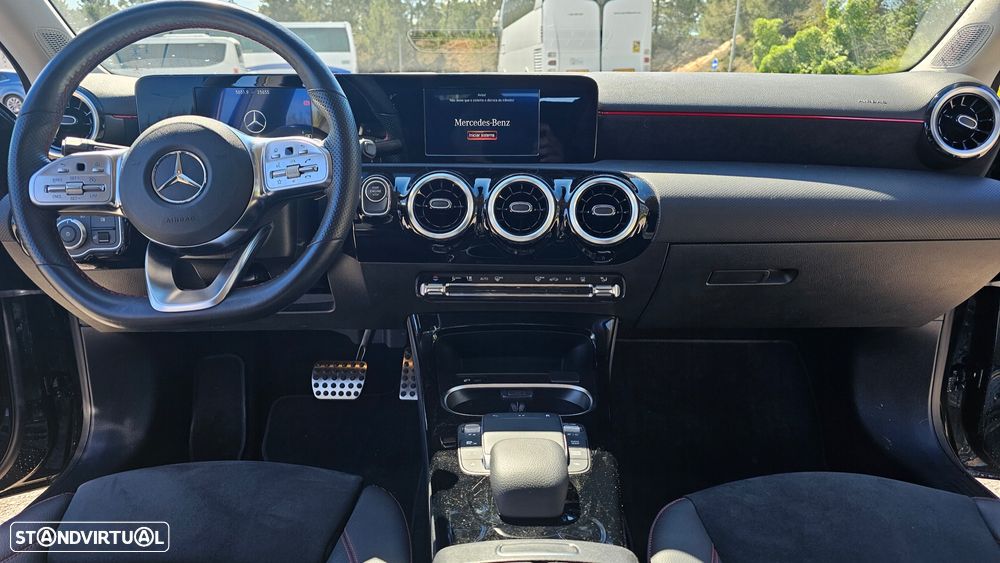 Mercedes-Benz A 250 e AMG Line - 11