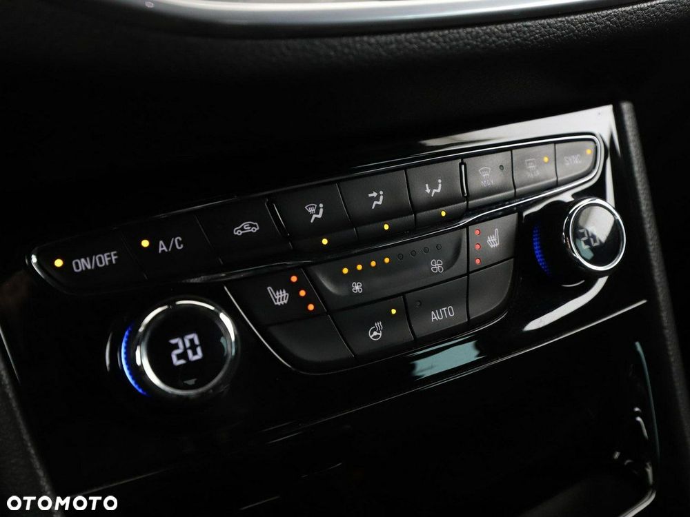 Opel Astra 1.4 Turbo Dynamic - 28