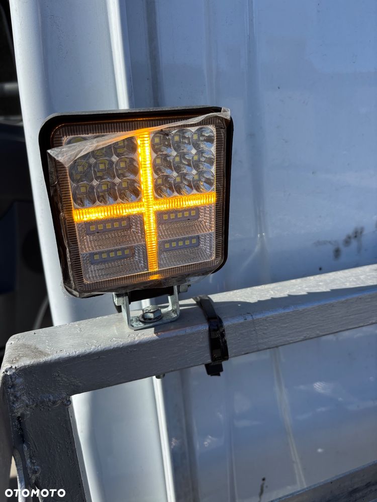 Mercedes-Benz sprinter - 22