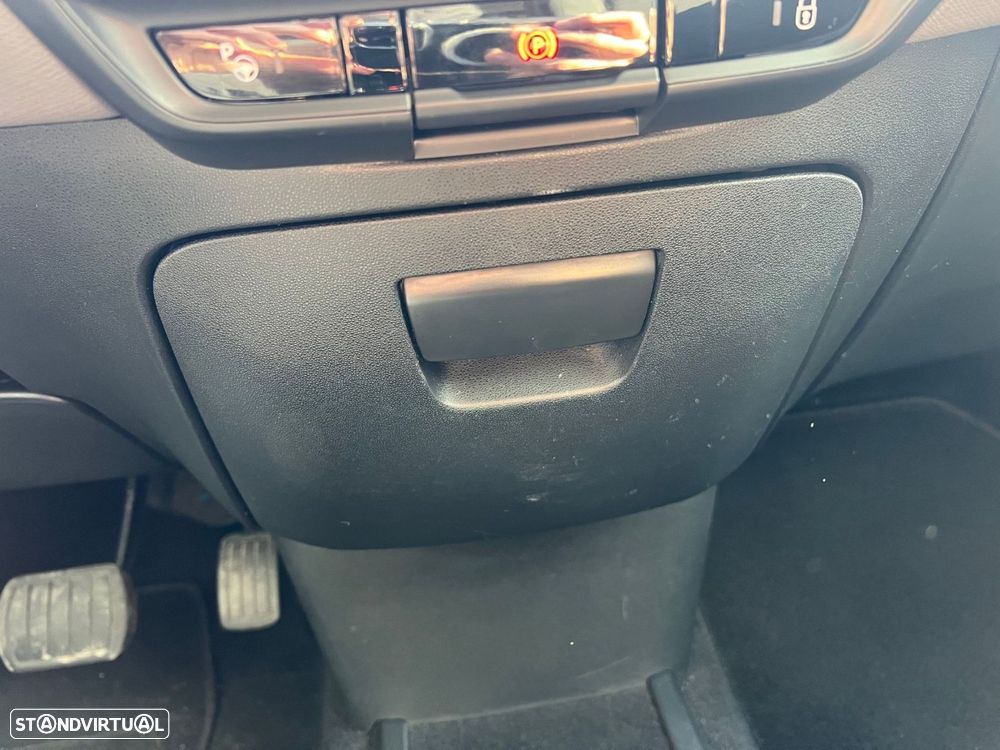 Citroën C4 Picasso - 26