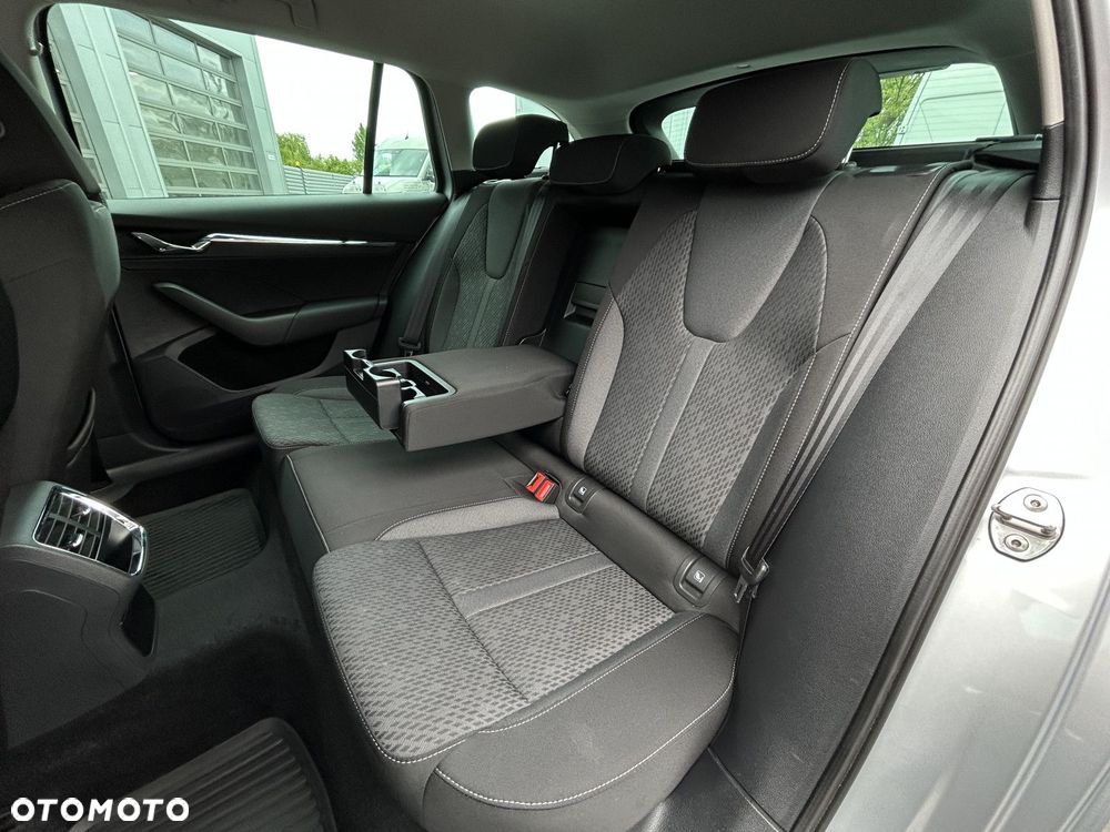 Skoda Octavia 1.5 TSI ACT Style - 19