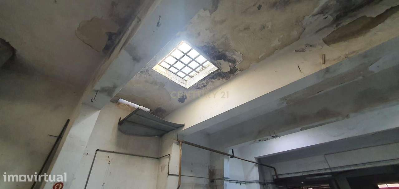 Garagem em Moscavide, Loures - 482m² - Grande imagem: 4/13