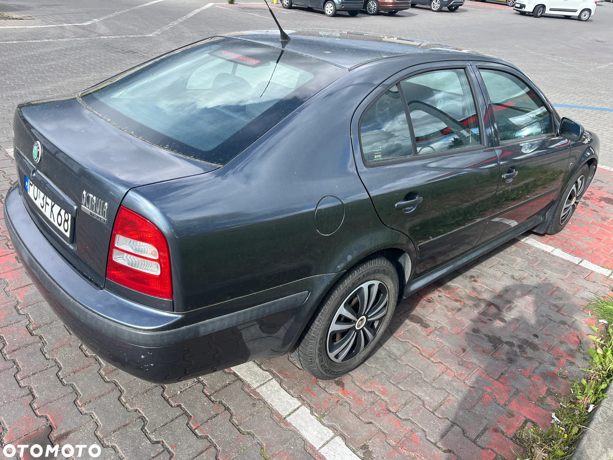 Skoda Octavia 1.6 Tour - 3