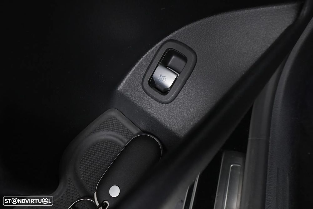 Mercedes-Benz GLC 300 de Coupe 4Matic - 31