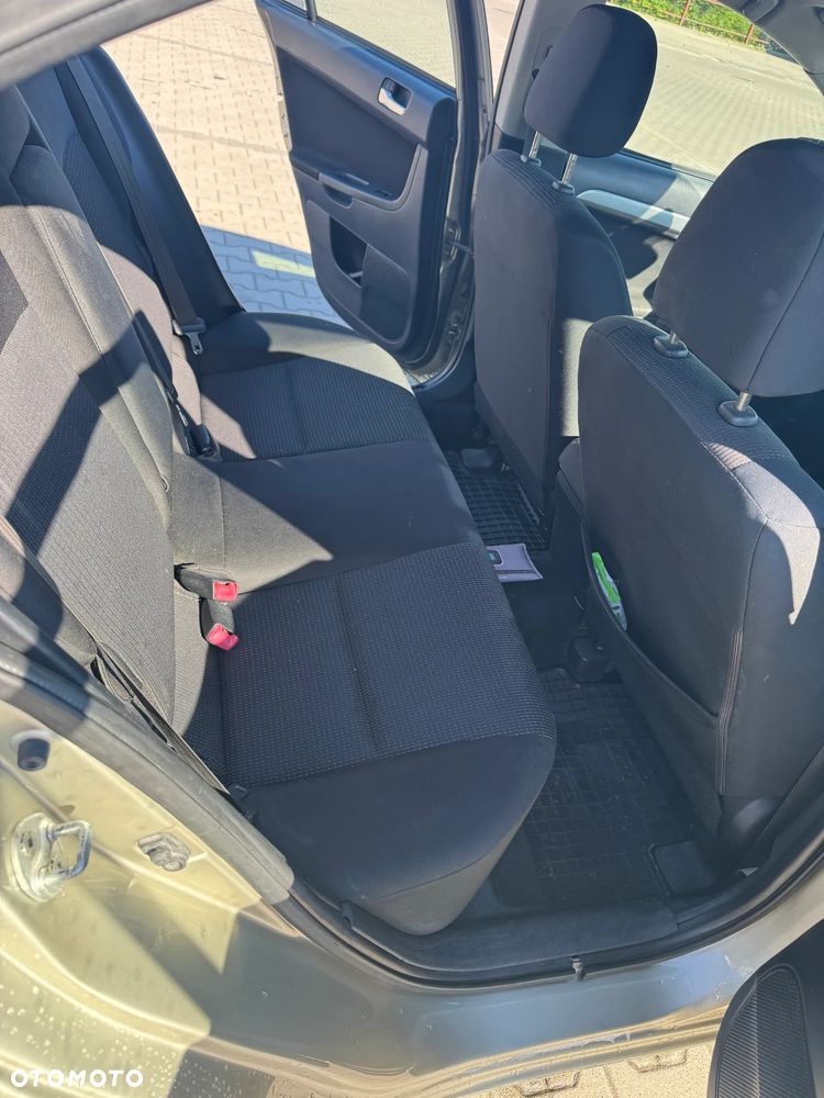 Mitsubishi Lancer 1.8 Invite - 11