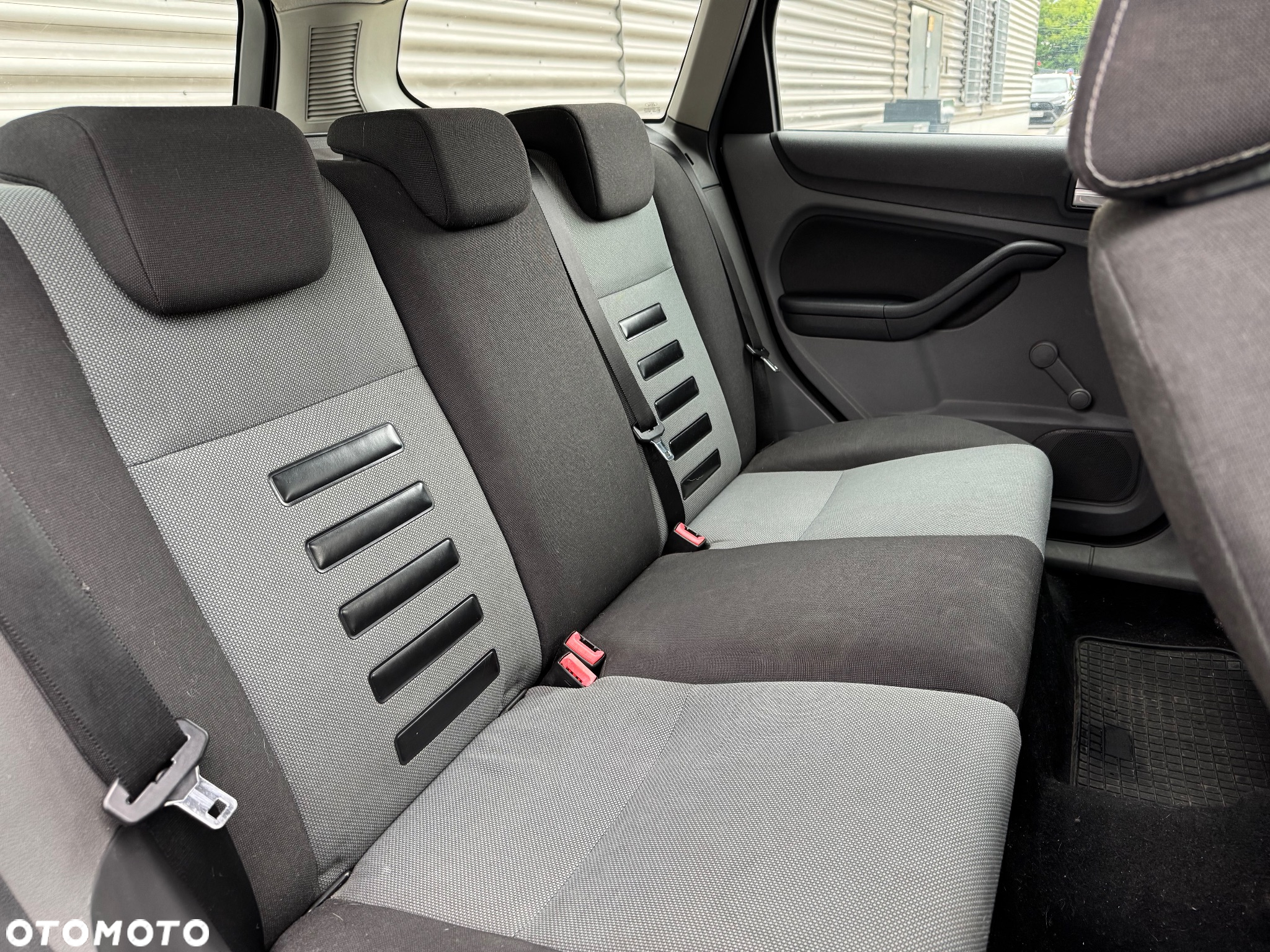 Ford Focus 1.6 Gold X - 11