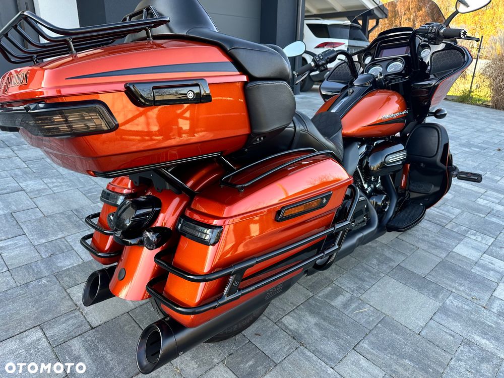 Harley-Davidson Touring Road Glide - 17