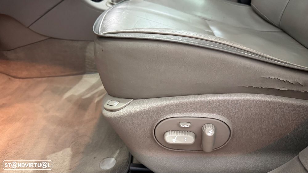 Renault Laguna 1.9 dCi Initiale - 30