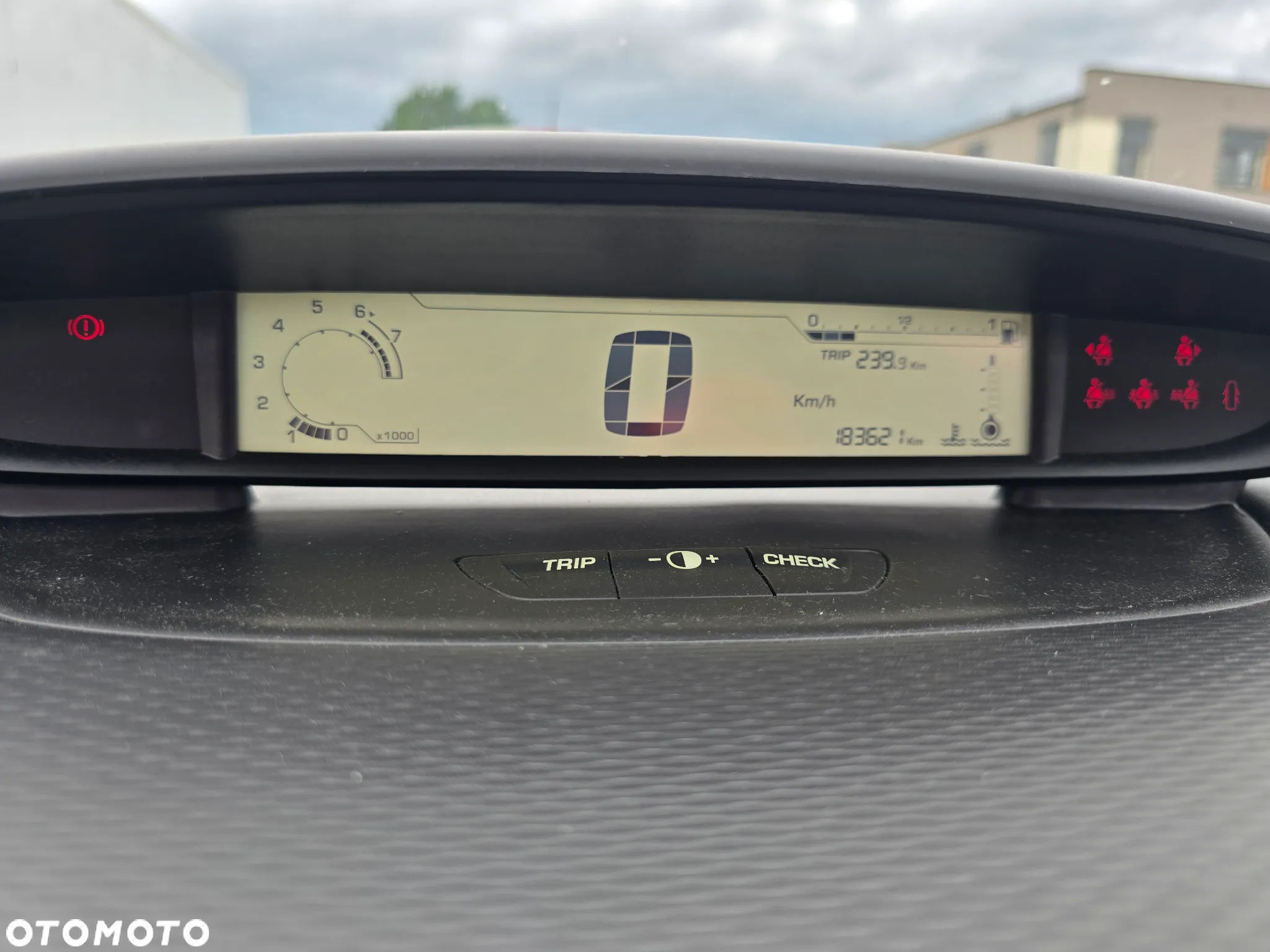 Citroën C4 1.6 VTi Attraction - 2