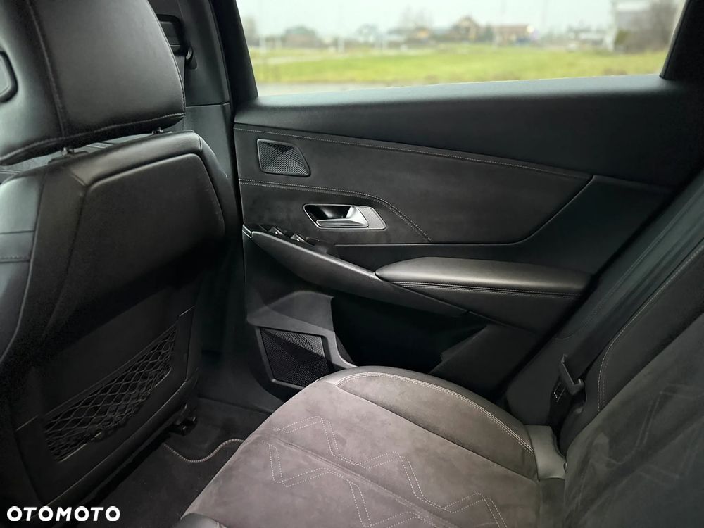 DS Automobiles DS 7 Crossback 1.6 PureTech Performance Line + - 39