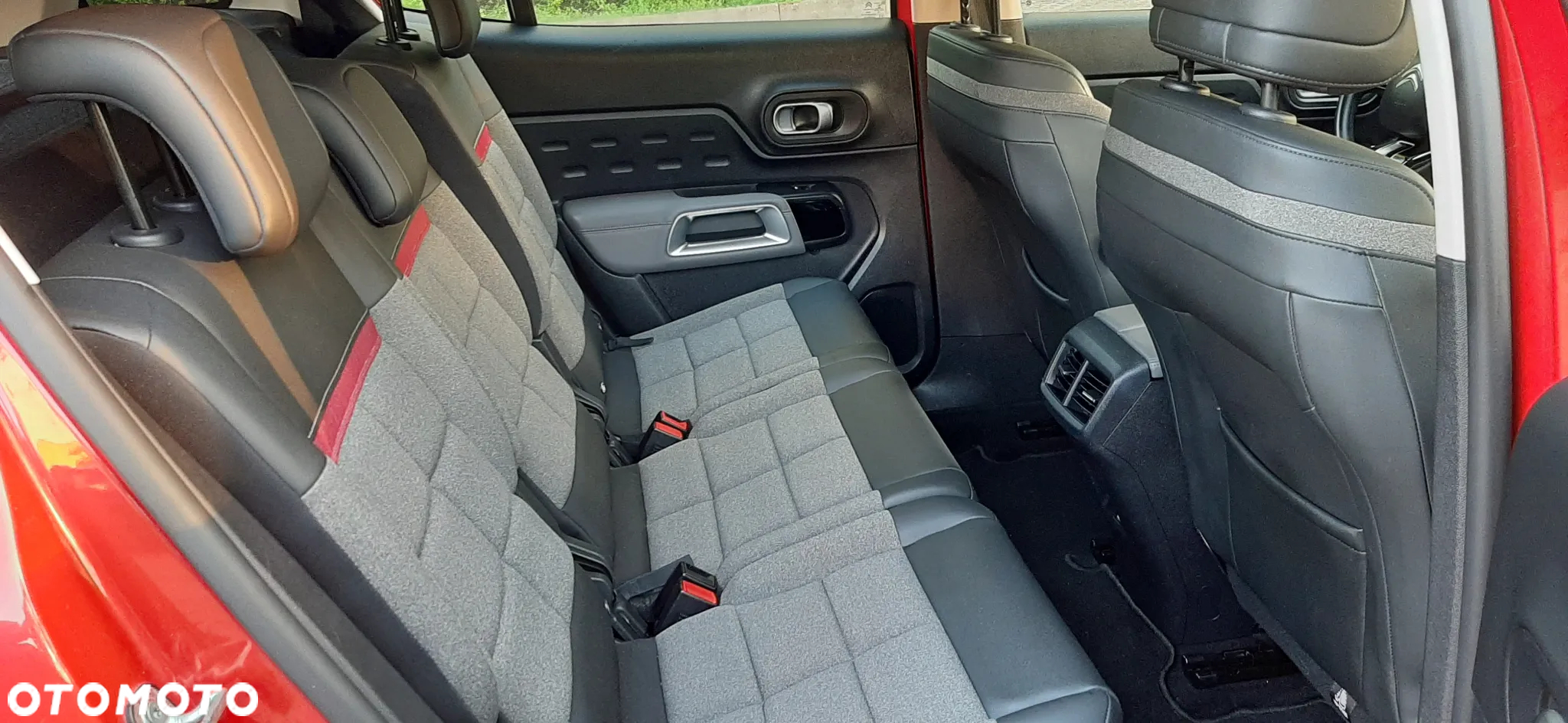 Citroën C5 Aircross Hybrid 225 e-EAT8 ë-SERIES - 11