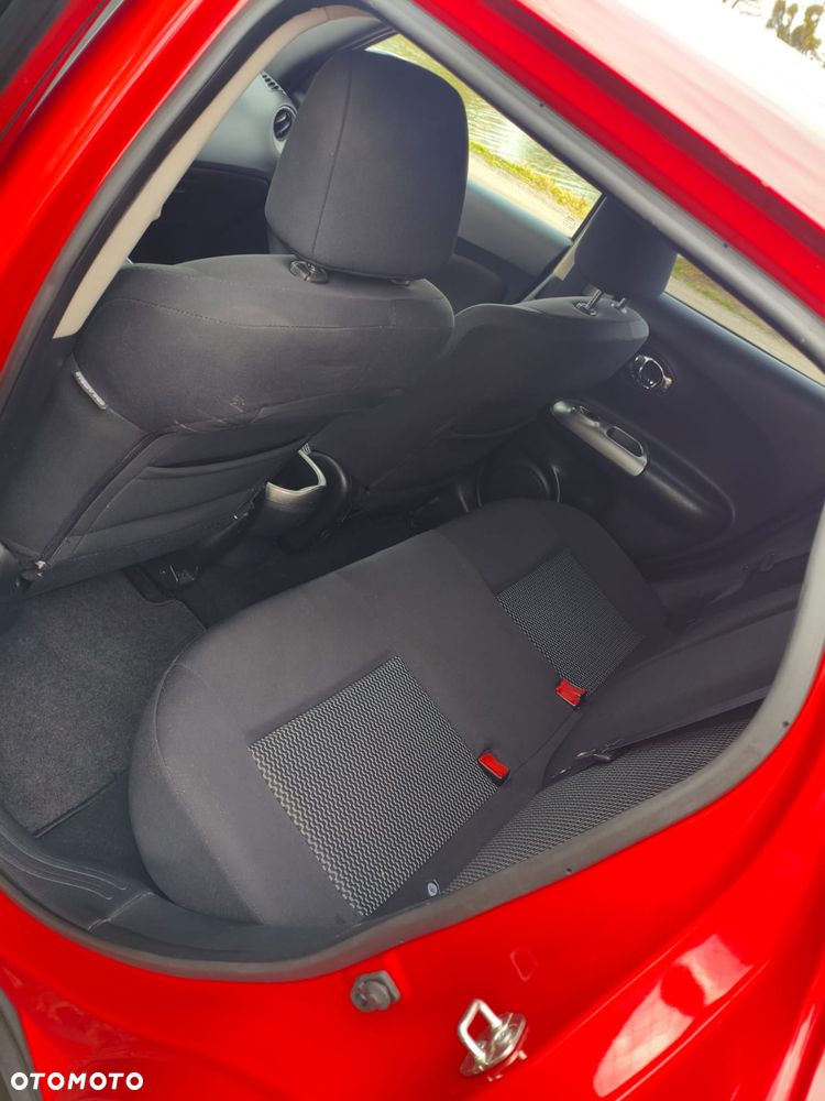 Nissan Juke 1.6 Acenta Xtronic - 6