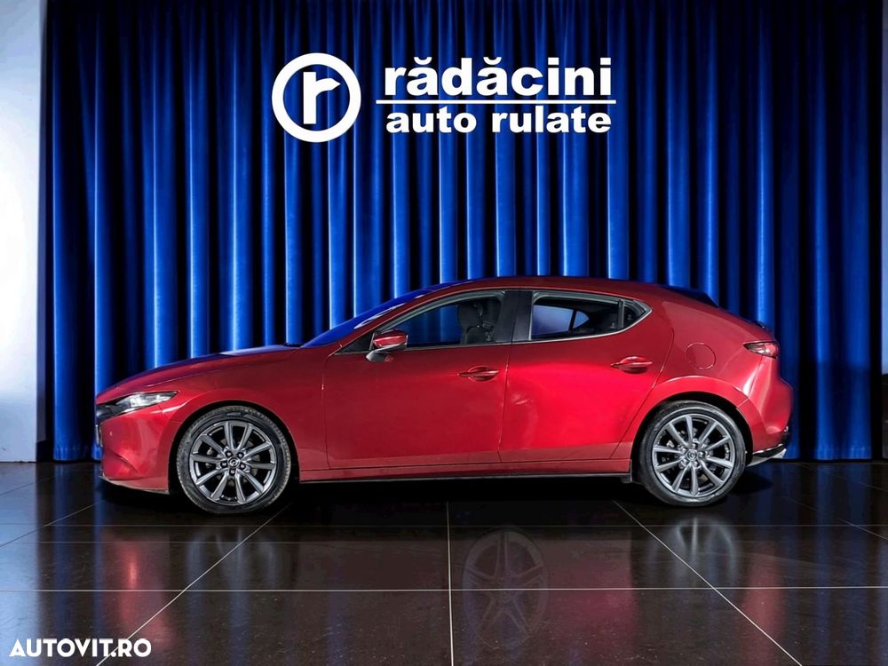 Mazda 3 - 8