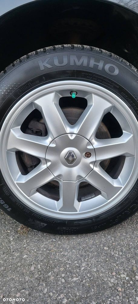 Renault Clio 1.2 16V All Inclusive - 12