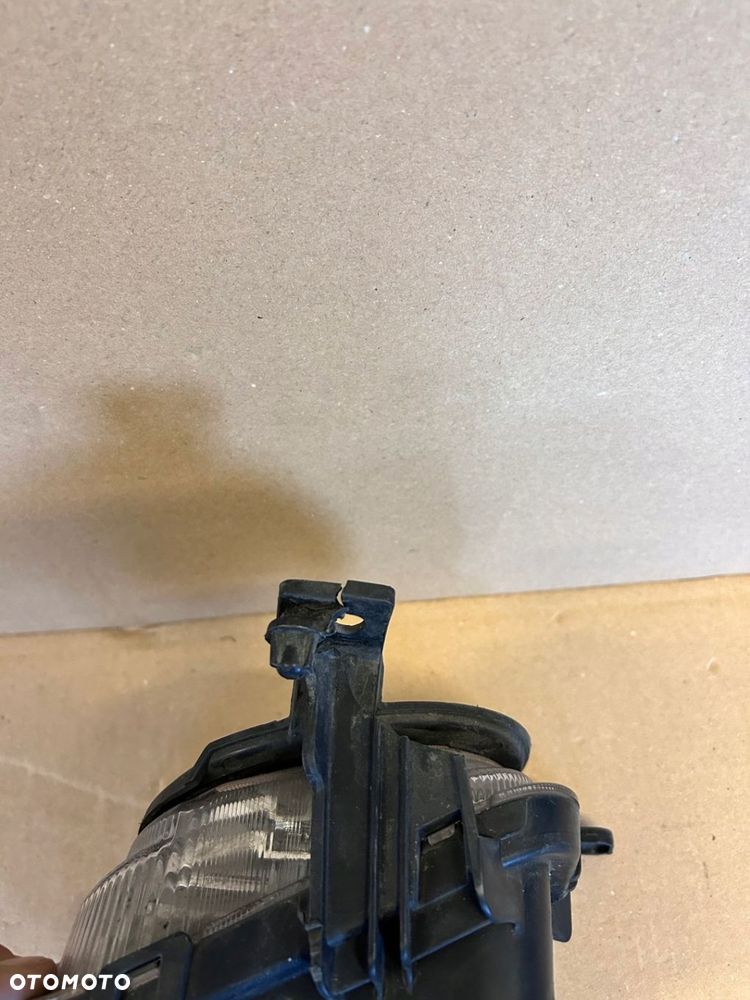 HALOGEN LEWY KIA OPTIMA IV - 3