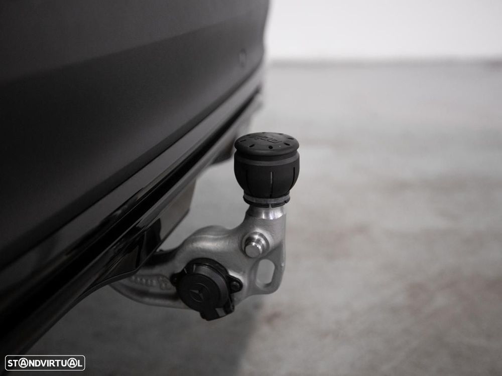 Mercedes-Benz E 300 de 4Matic All-Terrain - 16