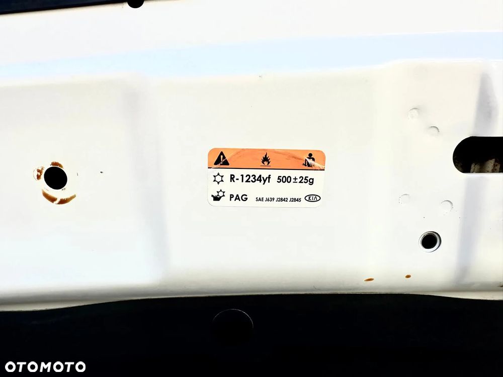 Kia Ceed 1.6 GDI SW Dream-Team Edition - 34