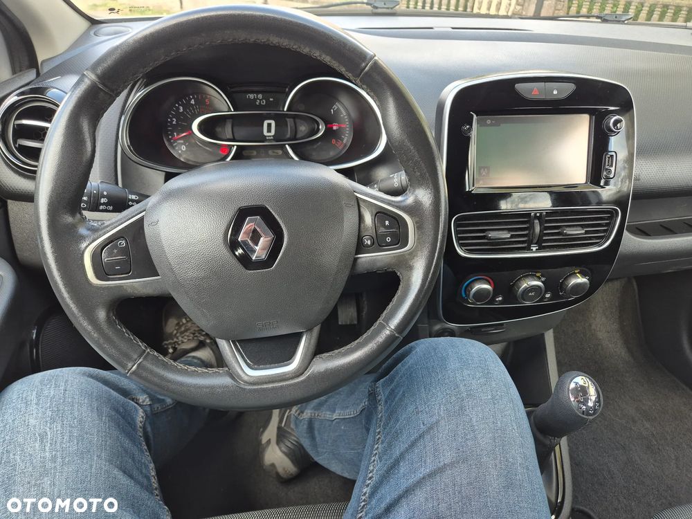 Renault Clio 1.5 dCi 75 Expression - 22