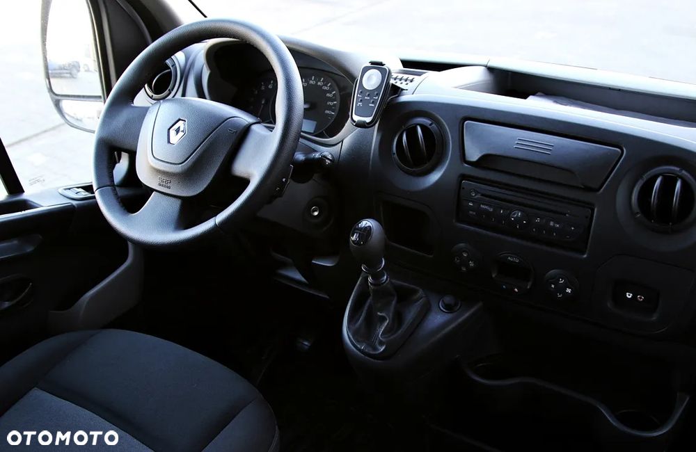 Renault Master - 25