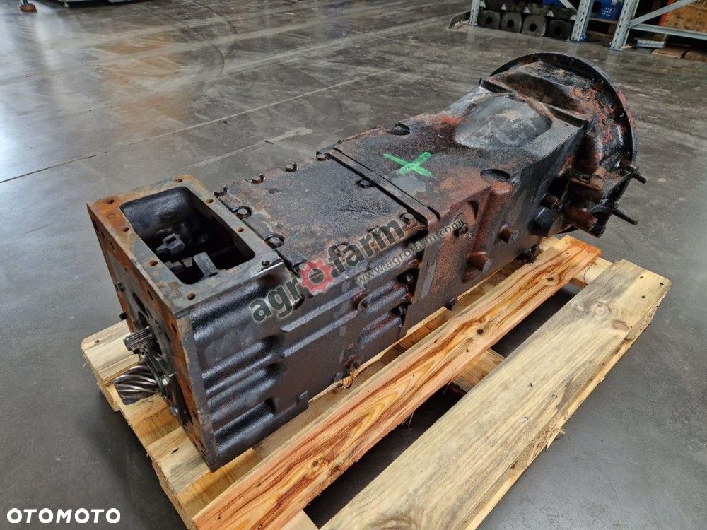 Skrzynia biegów Claas Celtis 446 - 1