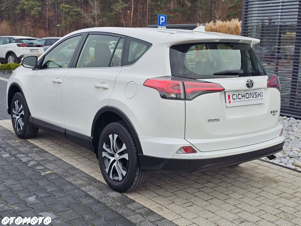 Toyota RAV4 2.0 Silver 4x4 - 5