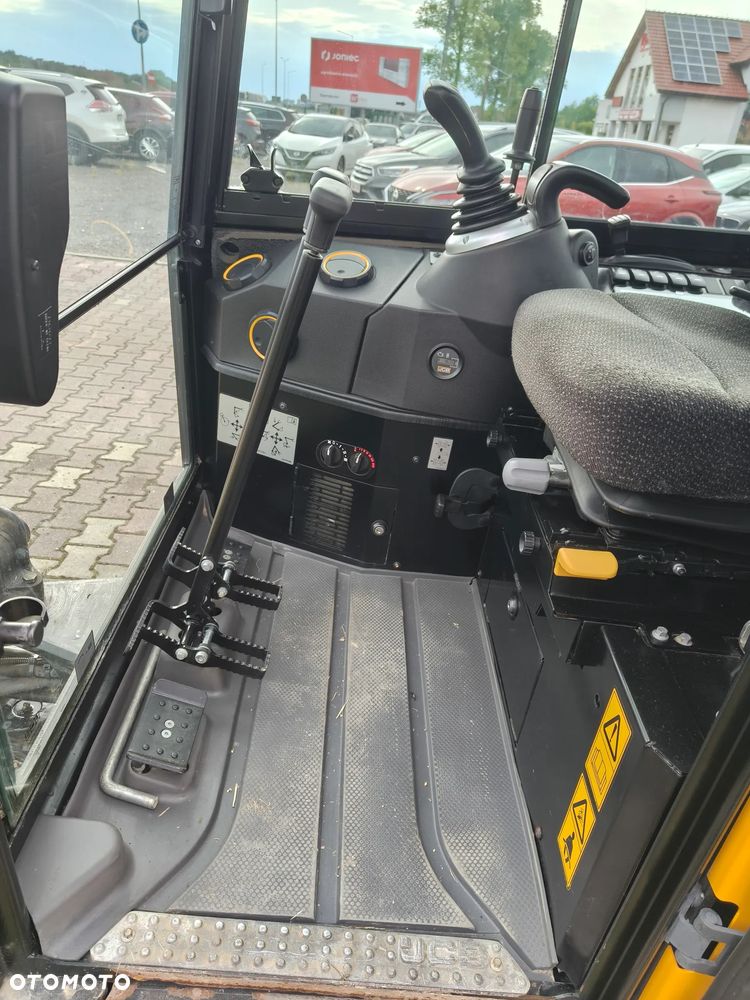 JCB 19c-1 - 8