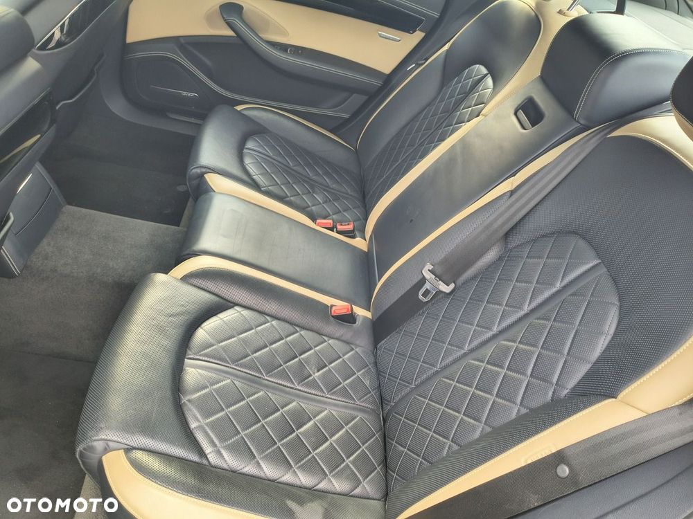 Audi A8 - 29