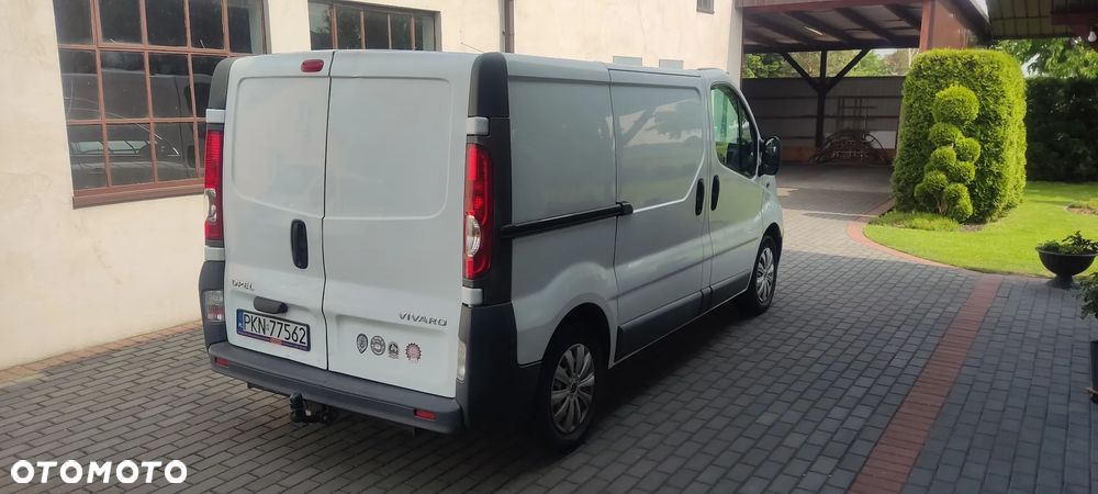 Opel Vivaro - 4