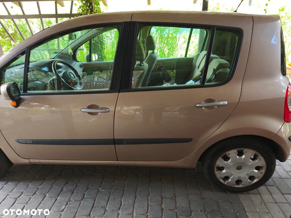 Renault Modus - 5
