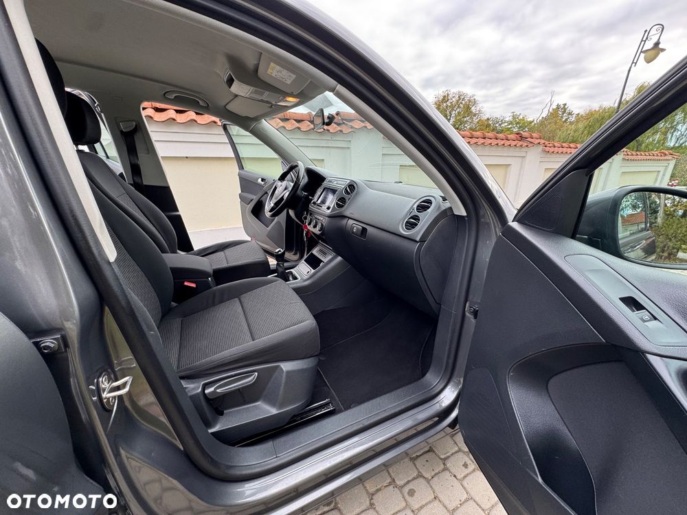 Volkswagen Tiguan - 26