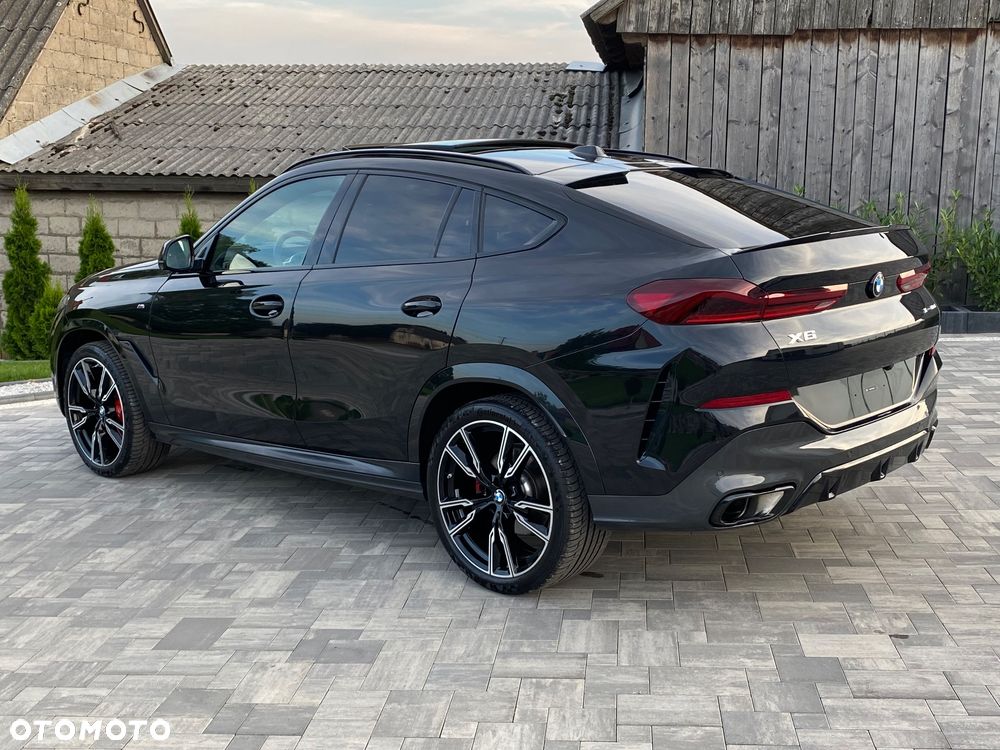 BMW X6 xDrive40d - 13