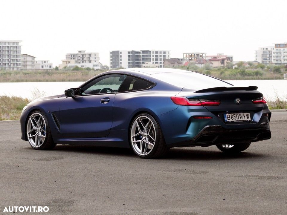 BMW M8 - 10