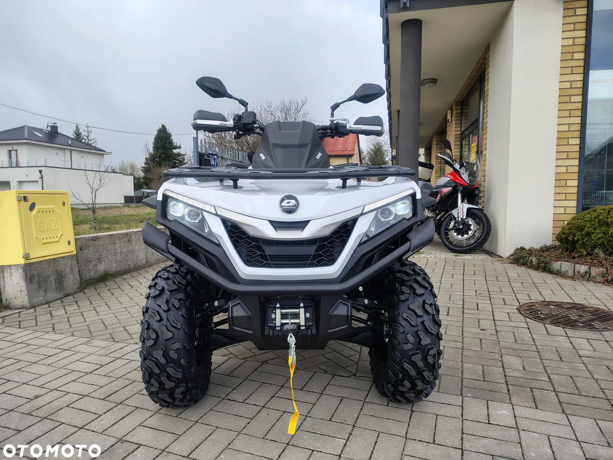 QJMOTOR SFA 600
